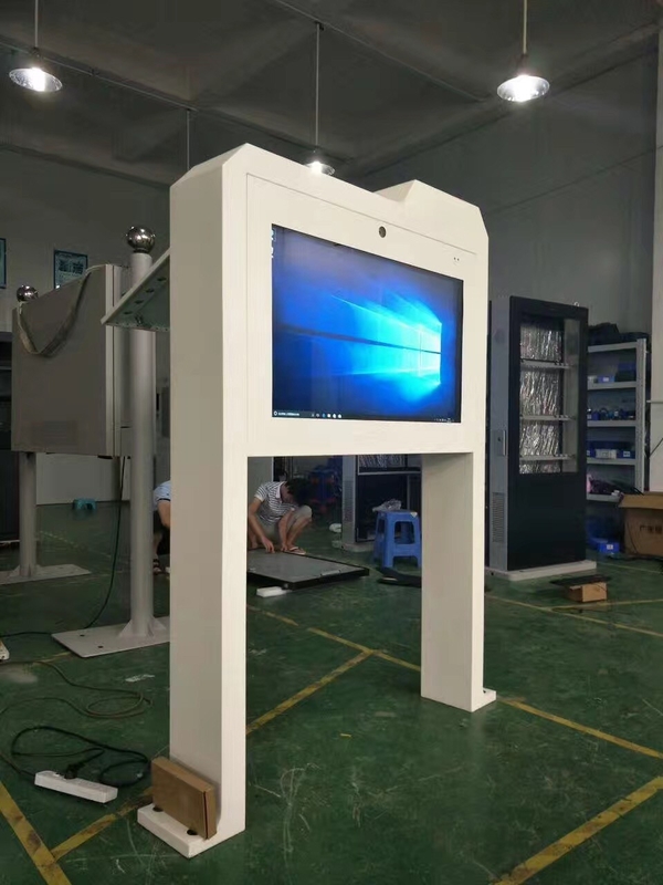 42 Inch Free Standing Waterproof Outdoor Digital Signage Display For Business Building