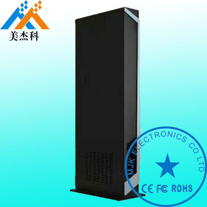 47 Inch Free Standing Outdoor Digital Signage Display For Supermarket , Brightness 2000 nit