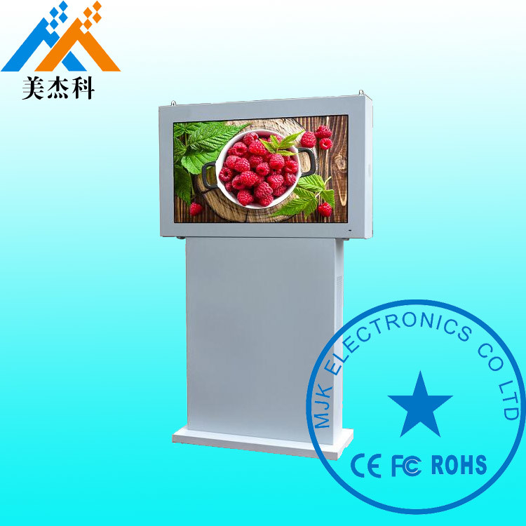 42 Inch High Resolution Digital Advertising Displays 1920*1080P With Wheels For Golf Course