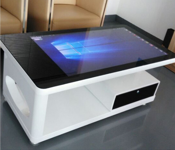 Waterproof  Touch Screen Digital Signage 10 Points Capacitive Screen 50000H Working Life