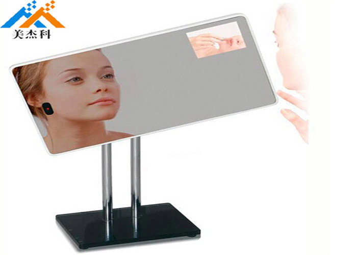 32 Inch Mirror Digital Signage , Floor Standing Kiosk Advertising Totem Photo Booth