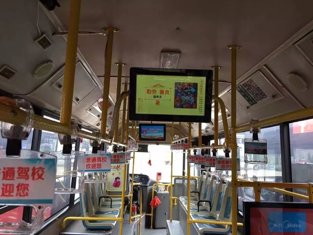 Wall Mounted Bus Digital Signage 18.5 Inch Lcd Car Taxi Advertising Tempred Glass