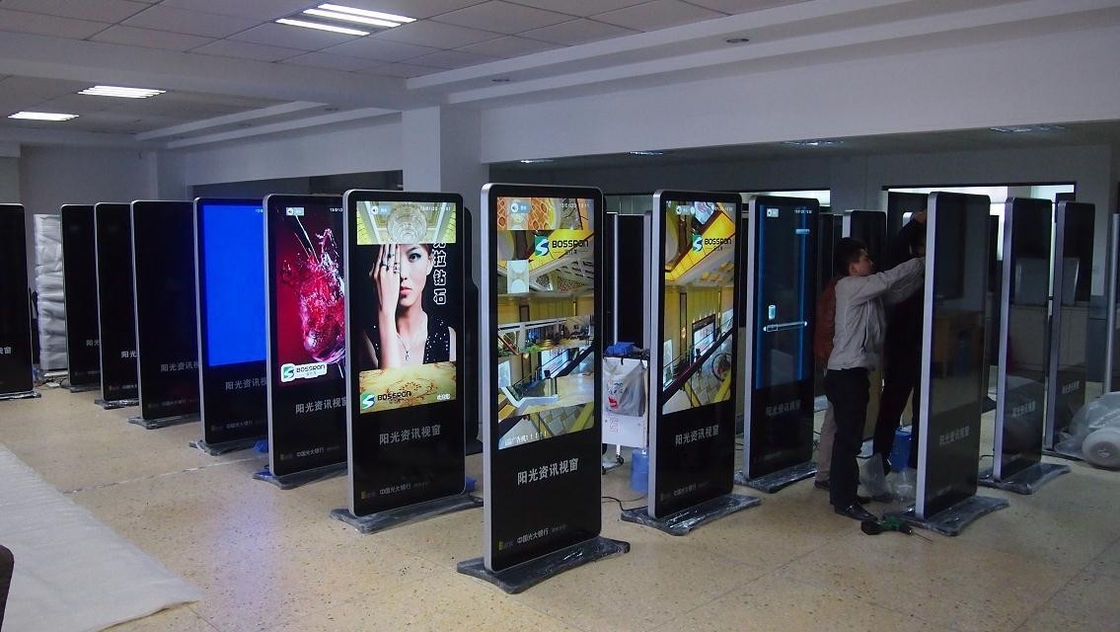 OEM Touch Screen Floor Standing 42" - 65" LCD Digital Signage Display With WIFI / 3G