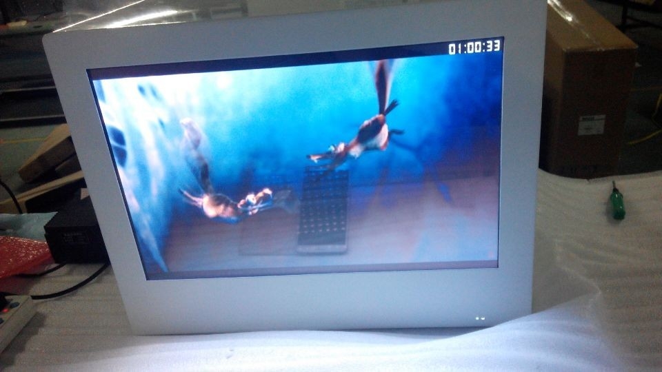 Stand Alone High Definition Display Monitor High Transmittance 22 Inch Transparent