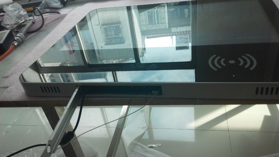 22 Inch LCD Digital Signage Display Android Dual Core 3G / WIFI