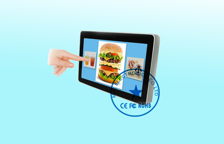 Wifi / 3G 32 Inch Wall Mount LCD Display Infrared Sensor dustproof