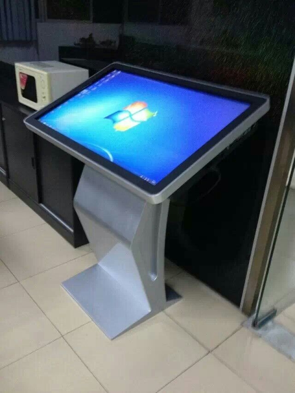 WIFI K - Shape Intel I3 / I5 / I7 Digital Signage Kiosk With Win 7, Low Power Consumption