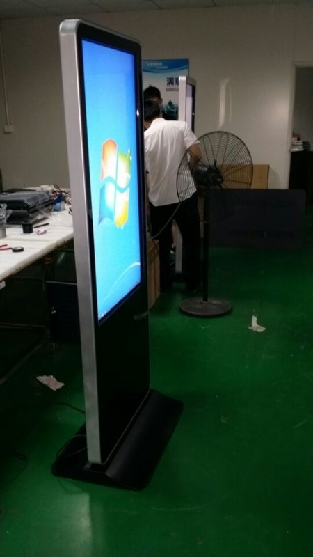 55 Inch All In One Wifi Digital Signage Kiosk Lower Consumption , Windows 7